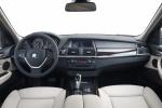 BMW X5 xDrive 5.0i 2010 года